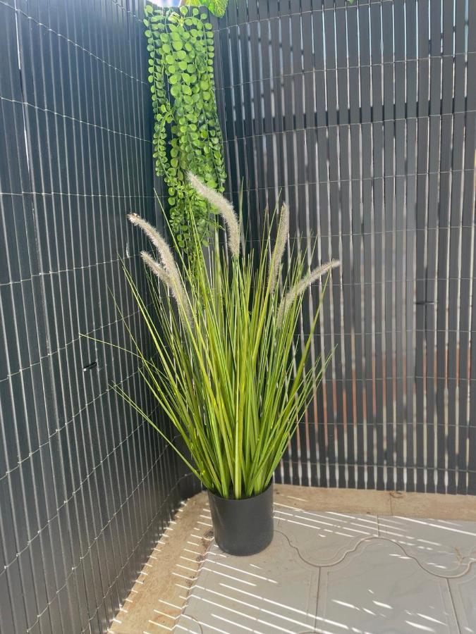 Apartment Iris 5 Minutos De La Playa, Centro De Ciudad กัลเป ภายนอก รูปภาพ
