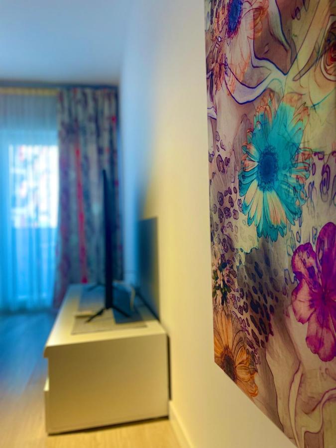 Apartment Iris 5 Minutos De La Playa, Centro De Ciudad กัลเป ภายนอก รูปภาพ